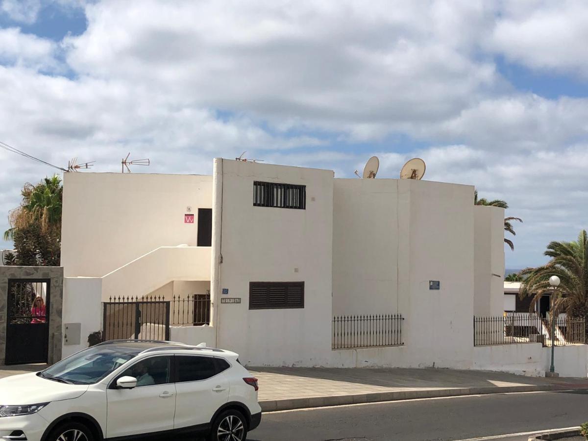 Vivienda Vacacional Timanfaya ปูแอร์โตเดลคาร์เมน ภายนอก รูปภาพ